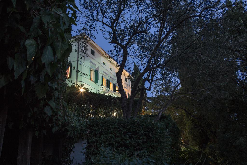 Villa Alta - Residenza D'Epoca Con Piscina San Giuliano Terme Exterior foto